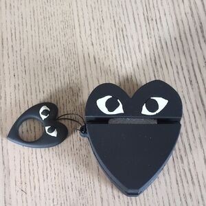 Comme des Garcons PLAY Black Earbud Headphones Ipod Case Holder